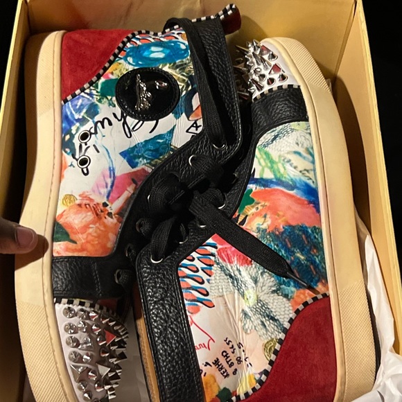 Size 9 all for sell - Picture 12 of 14